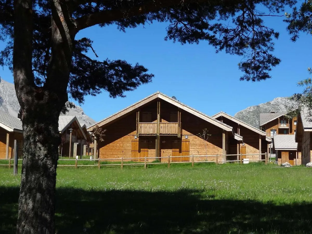Appartement Duplex 3 Pieces Avec Piscine Chauffee A 300M Des Pistes - Superdevoluy - Fr-1-504-457